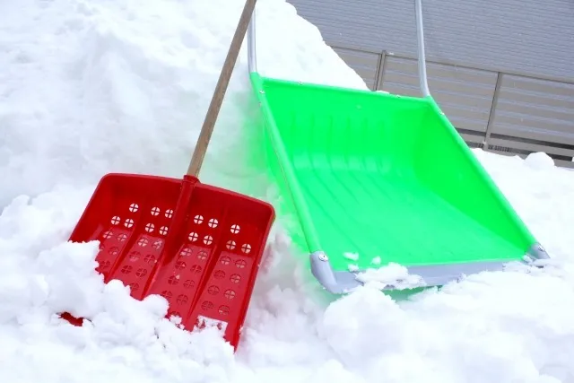 札幌市北区・リンパマッサージ・ヘッドスパ【リラクゼーションサロン ここの】札幌の大雪、本当にお疲れ様です。ガチガチの体と心を解き放つ、冬のリンパマッサージ